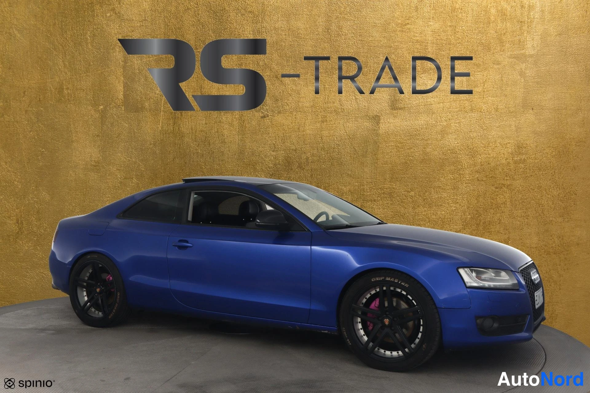 Harmaa Audi A5 2008, etuviisto, keula oikealle, kuva 3