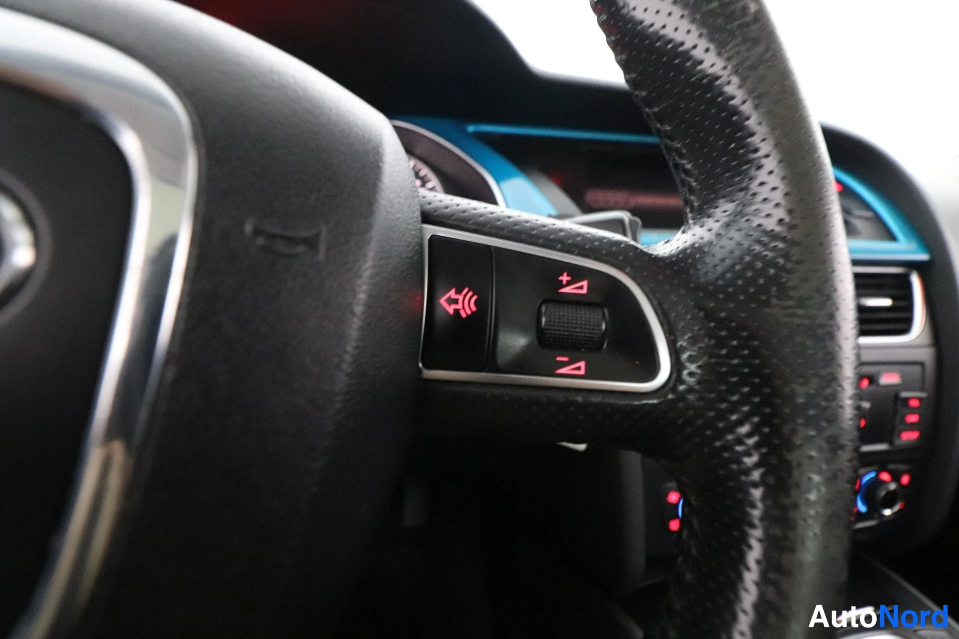 Harmaa Audi A5 2008, yksityiskohta, kuva 17