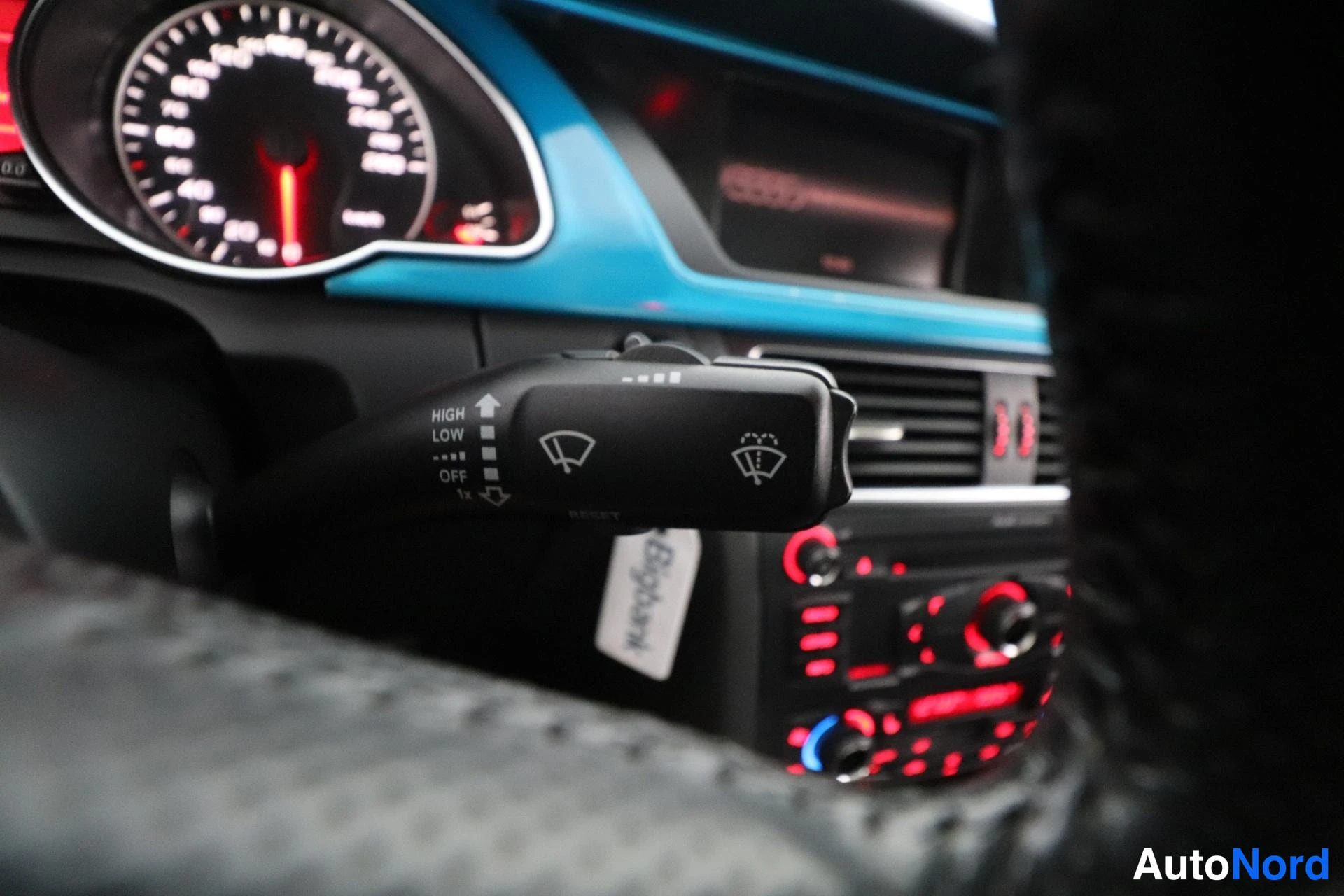 Harmaa Audi A5 2008, yksityiskohta, kuva 29