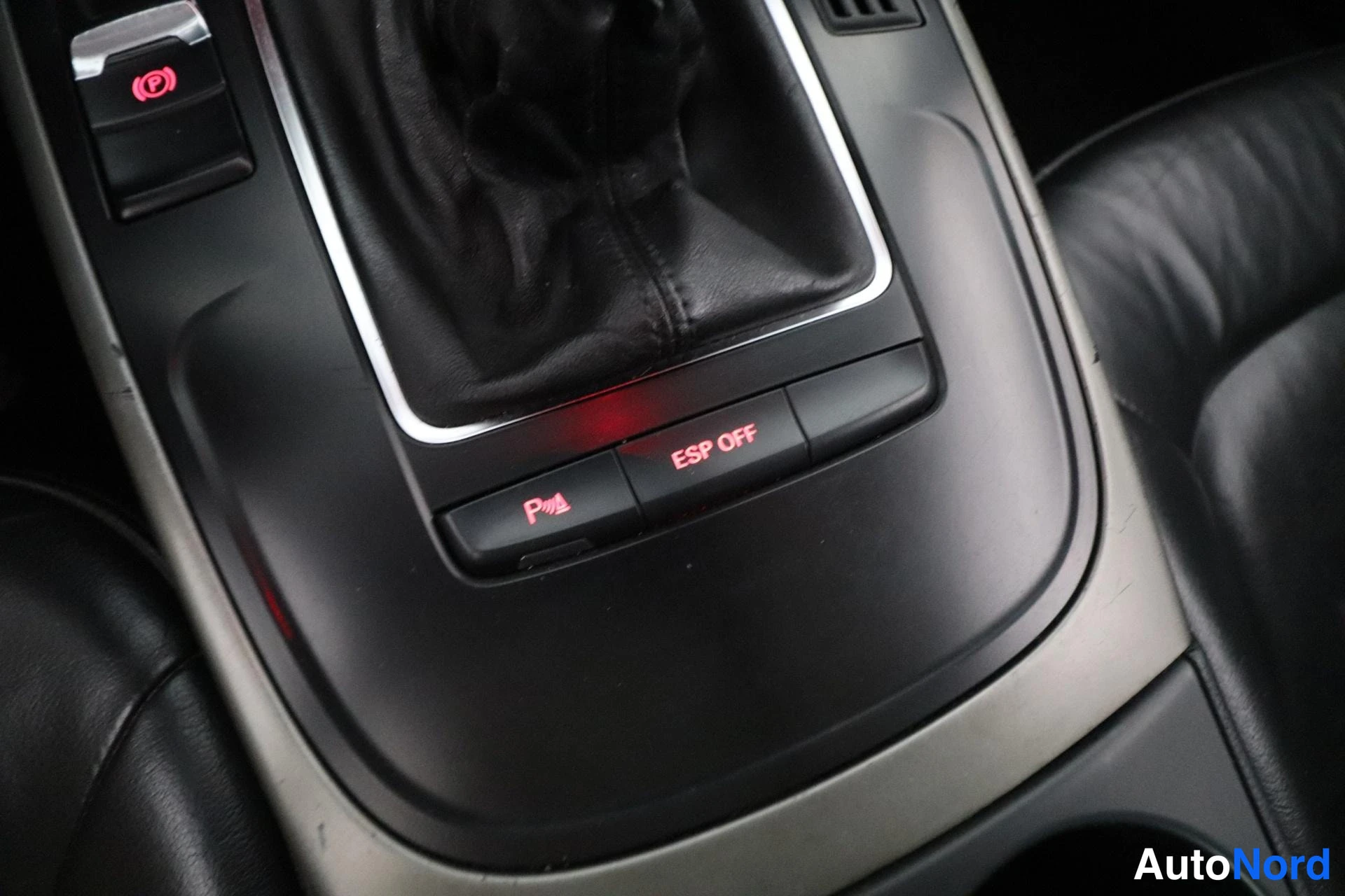 Harmaa Audi A5 2008, yksityiskohta, kuva 22
