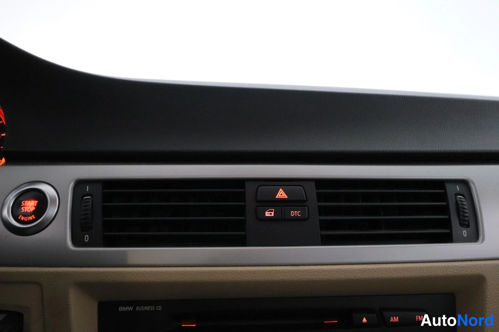 Vihreä BMW 325i xDrive 2005, kuva 21