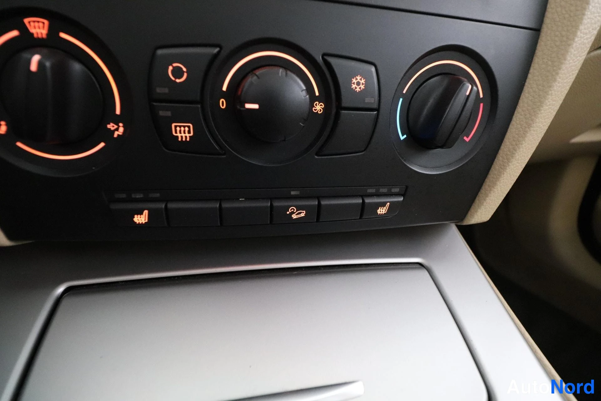 Vihreä BMW 325i xDrive 2005, kuva 23