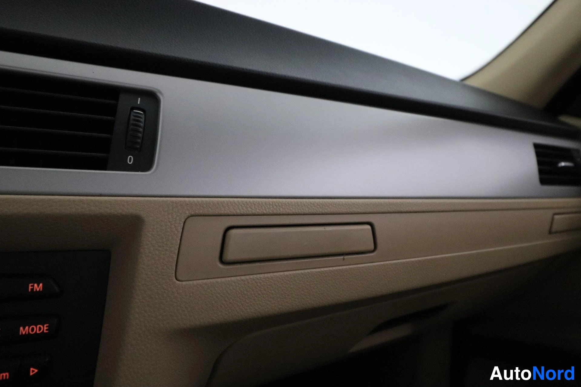 Vihreä BMW 325i xDrive 2005, kuva 26