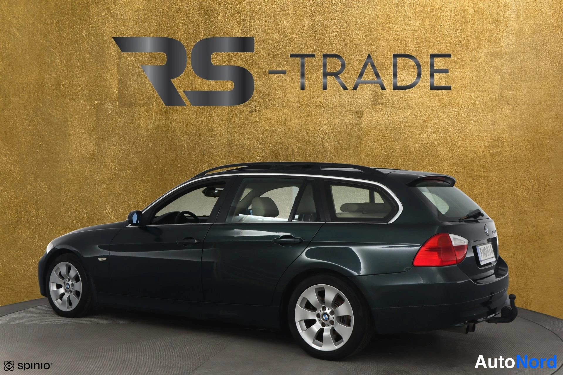 Vihreä BMW 325i xDrive 2005, takaviisto, kuva 7