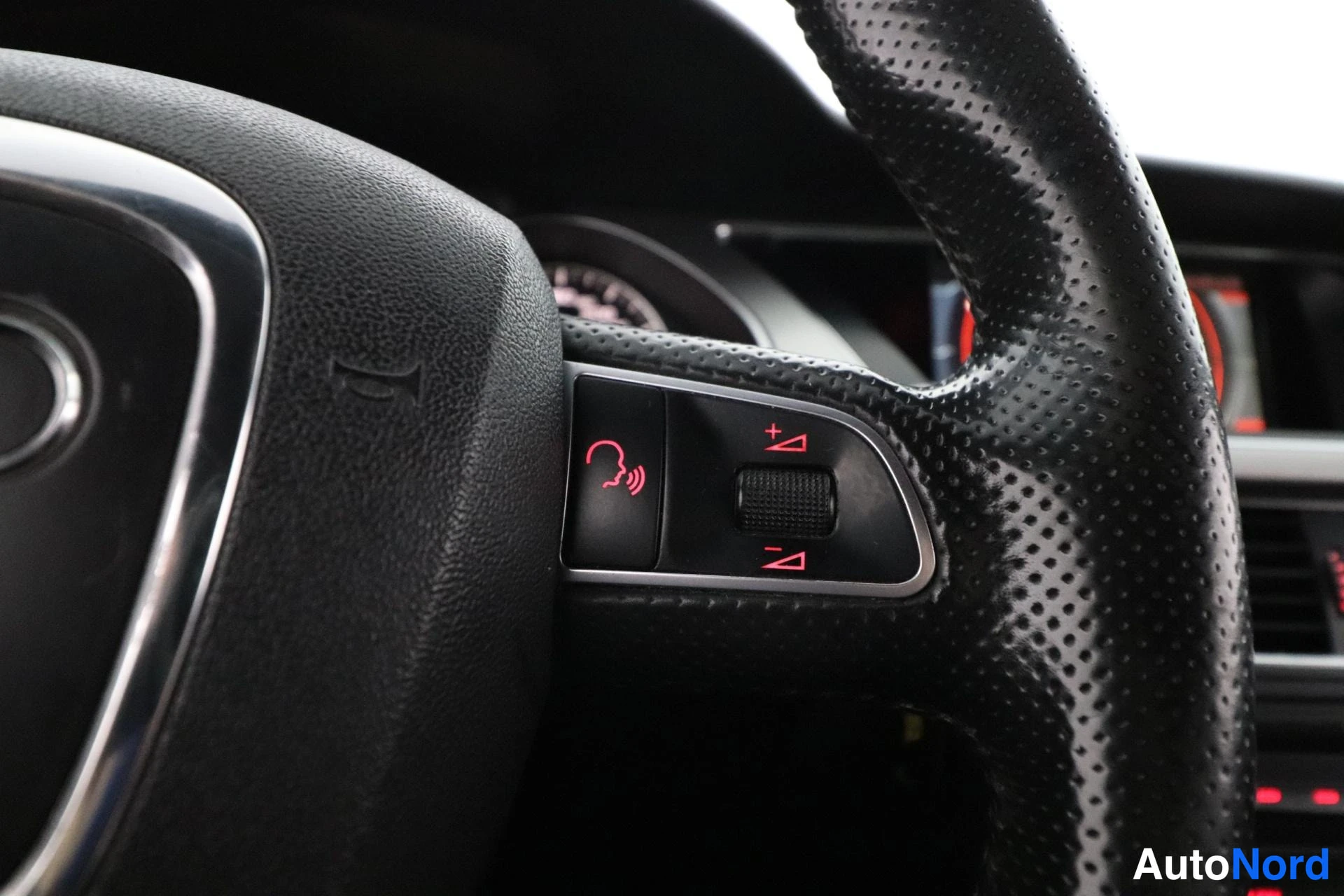 Musta Audi A5 2009, yksityiskohta, kuva 17