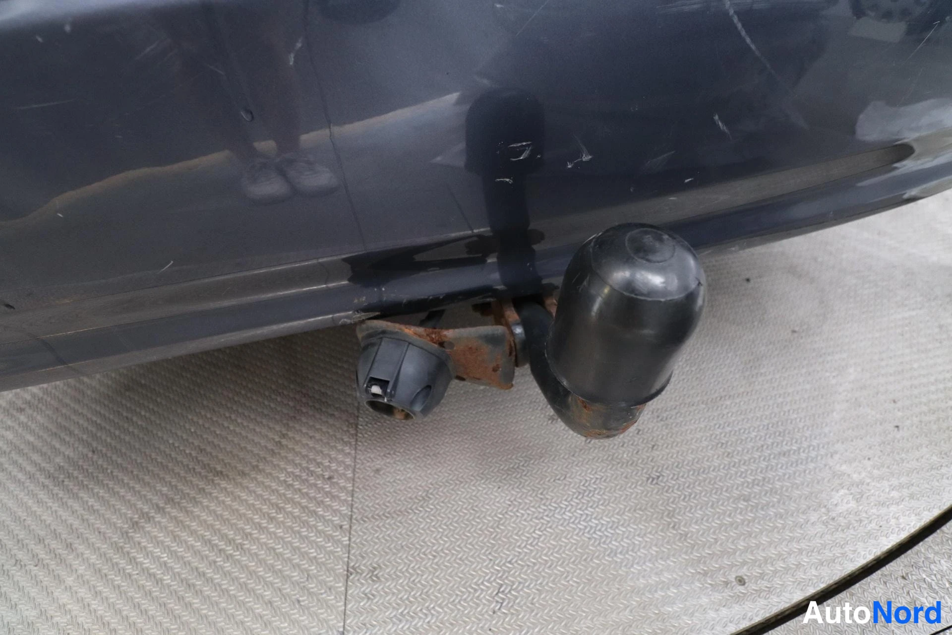 Blue Toyota Avensis 2012, detail, photo 24