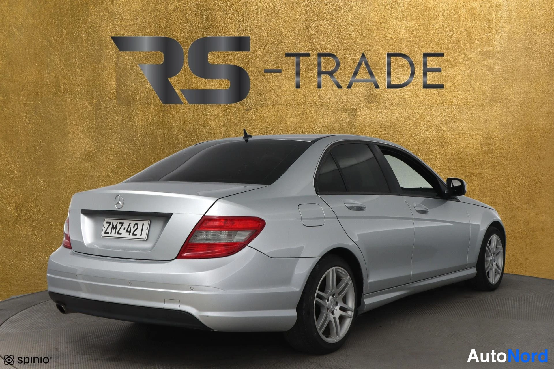 Silver Mercedes-Benz C 2008, rear three-quarter, photo 4
