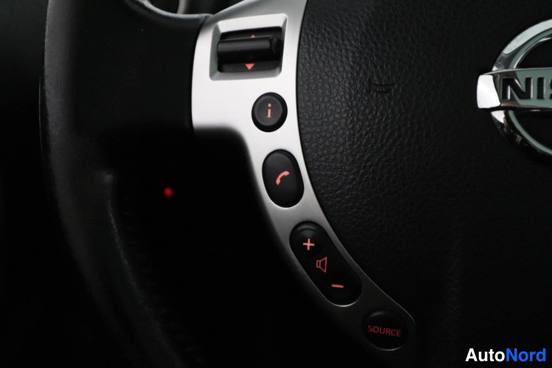Hopea Nissan Qashqai 2011, yksityiskohta, kuva 17