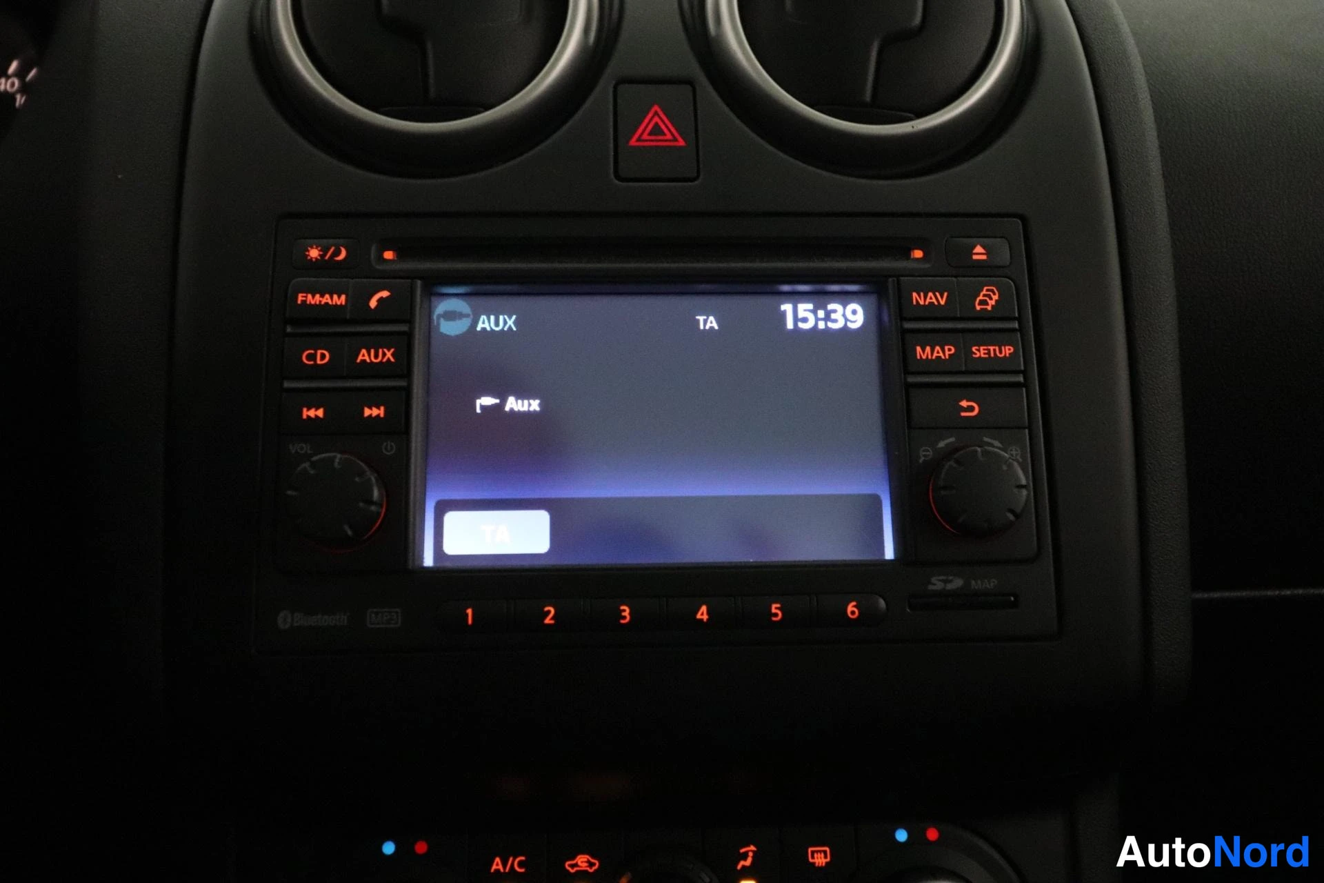 Hopea Nissan Qashqai 2011, yksityiskohta, kuva 20