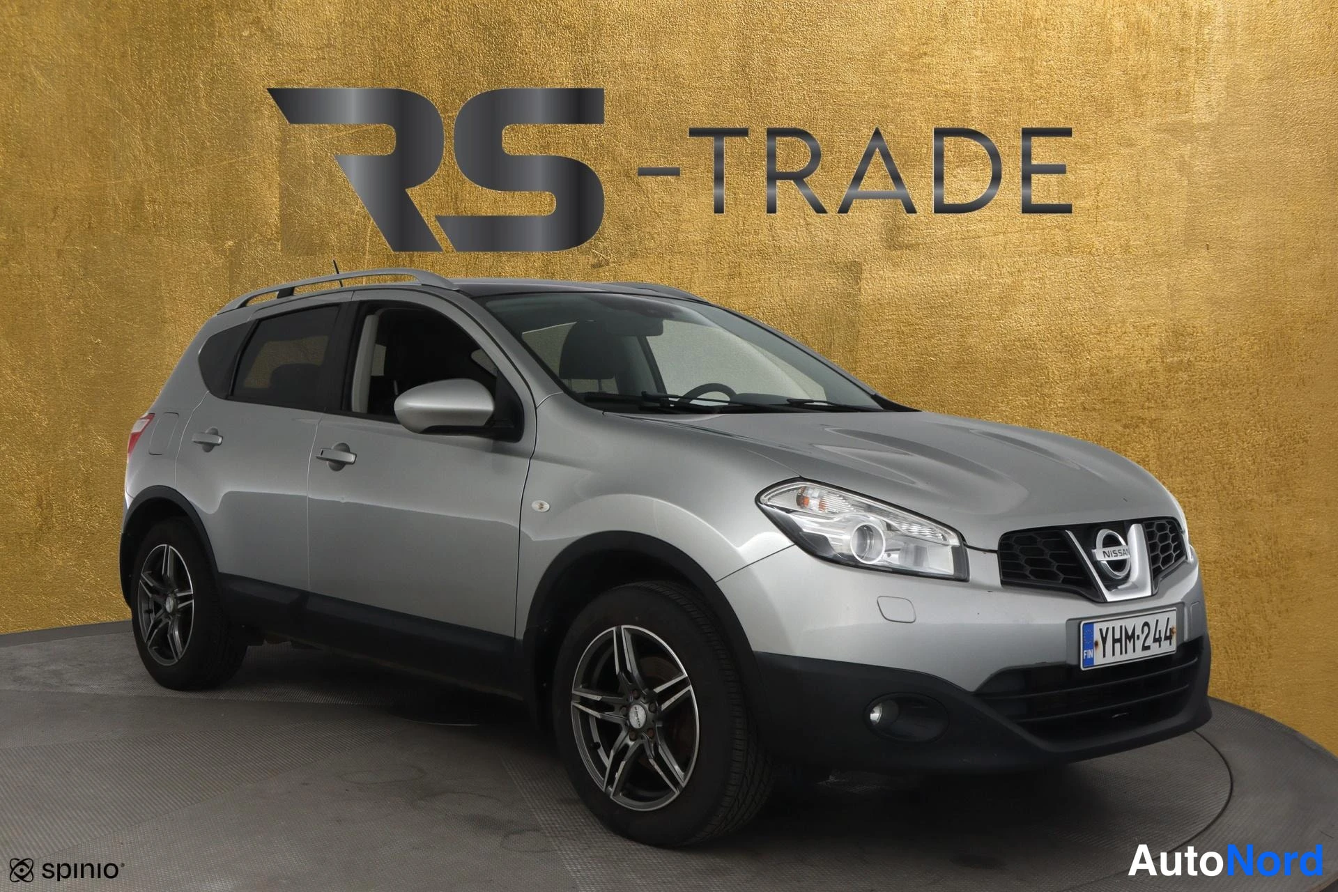 Hopea Nissan Qashqai 2011, etuviisto, keula oikealle, kuva 3
