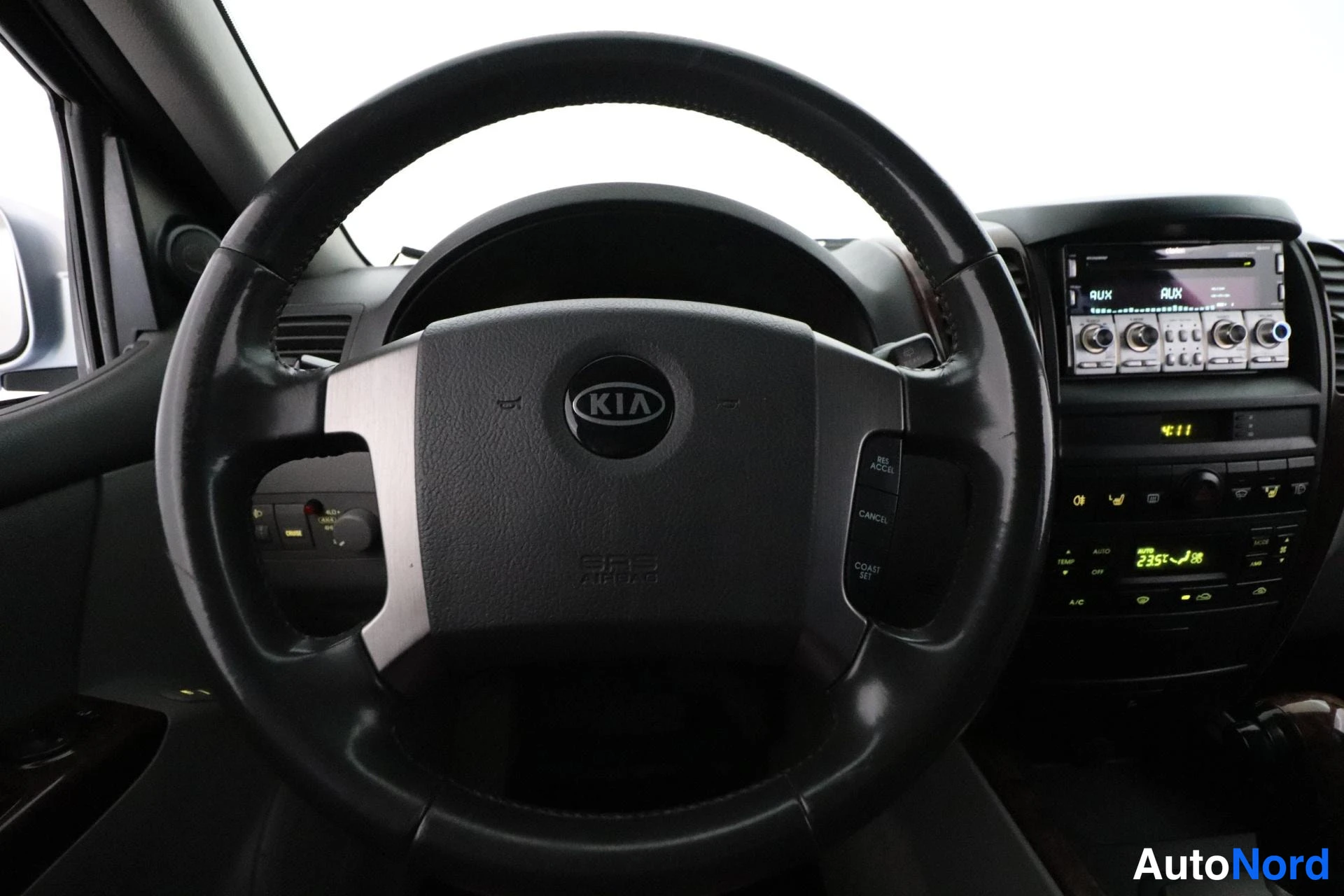 Sininen Kia Sorento 2004, yksityiskohta, kuva 14