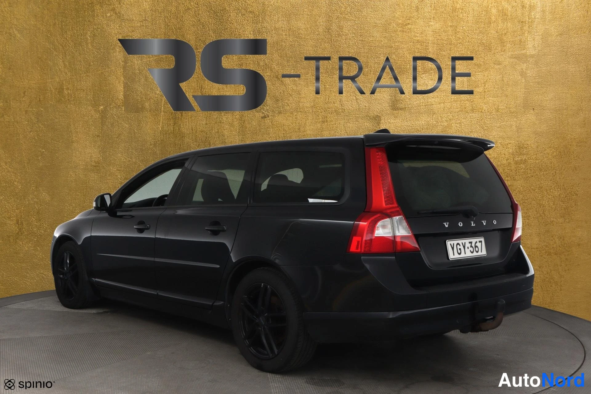 Musta Volvo V70 2008, takaviisto, kuva 5