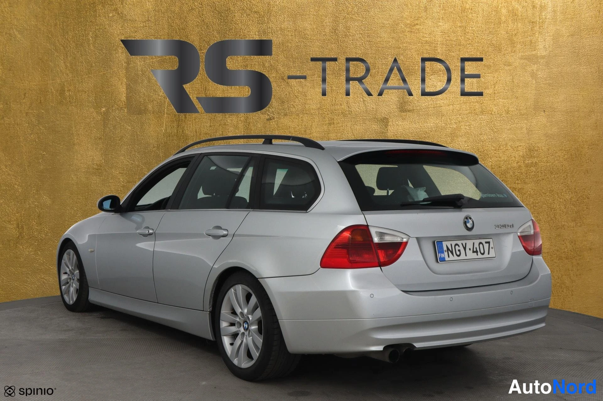 Grey BMW 330d 2006, rear three-quarter, photo 5