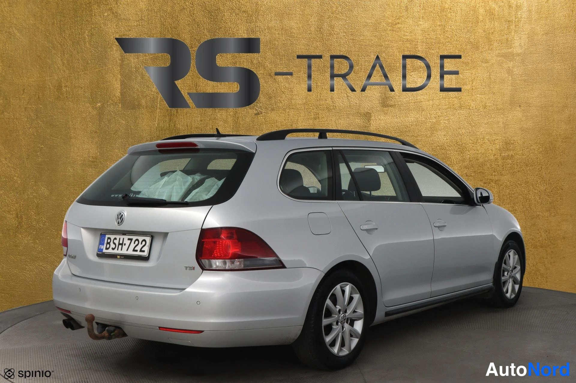 Silver Volkswagen Golf 2012, rear three-quarter, photo 4