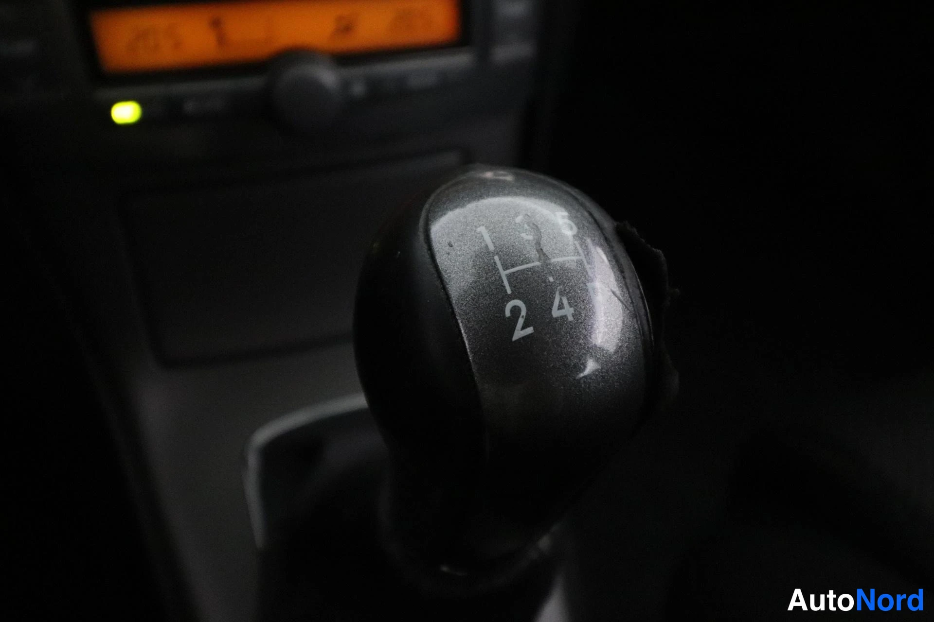 Beige Toyota Avensis 2005, detail, photo 25