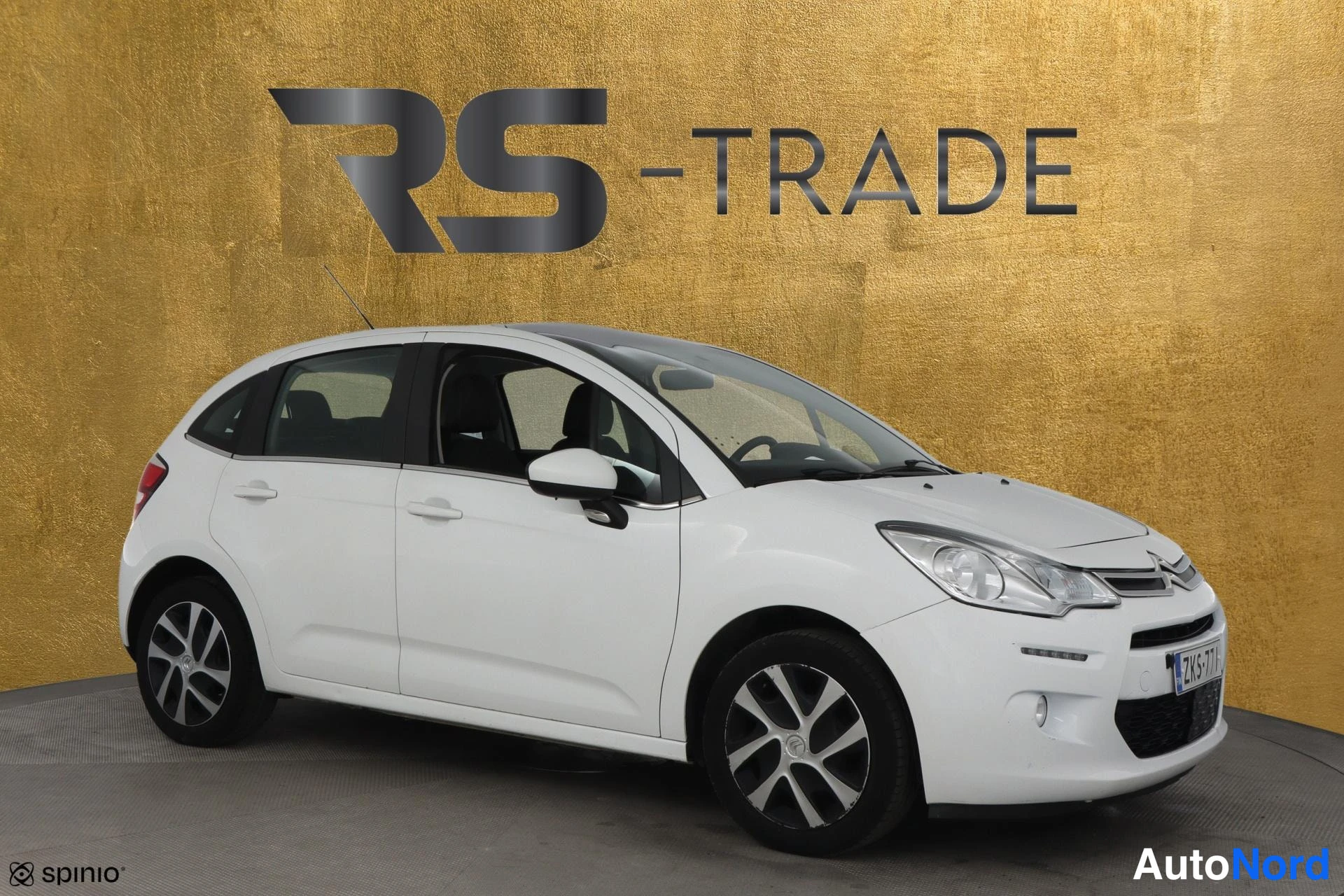 Valkoinen Citroen C3 2016, etuviisto, keula oikealle, kuva 2