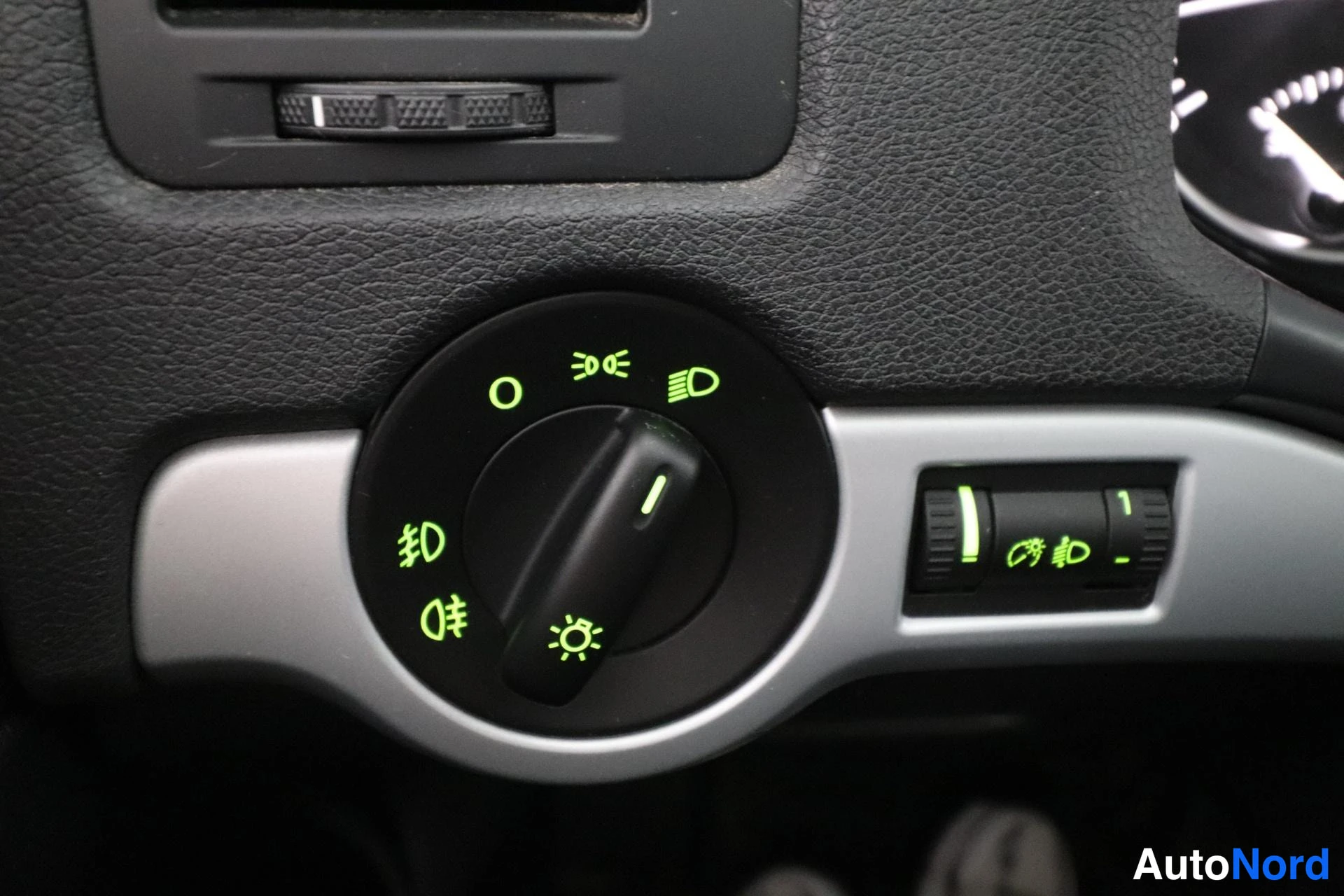 Hopea Skoda Octavia 2009, yksityiskohta, kuva 19