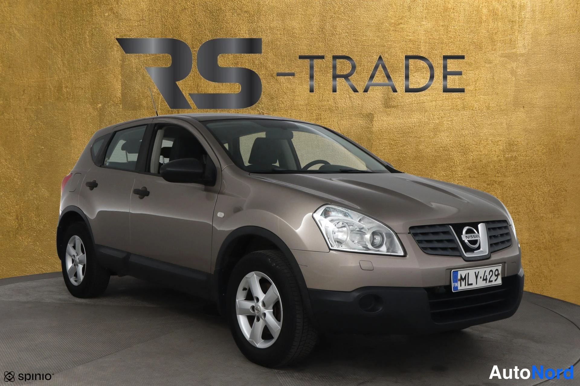 Beige Nissan Qashqai 2009, etuviisto, keula oikealle, kuva 3