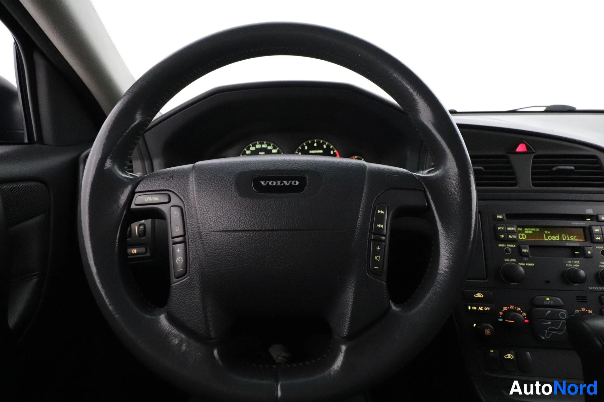 Sininen Volvo V70 2001, yksityiskohta, kuva 12