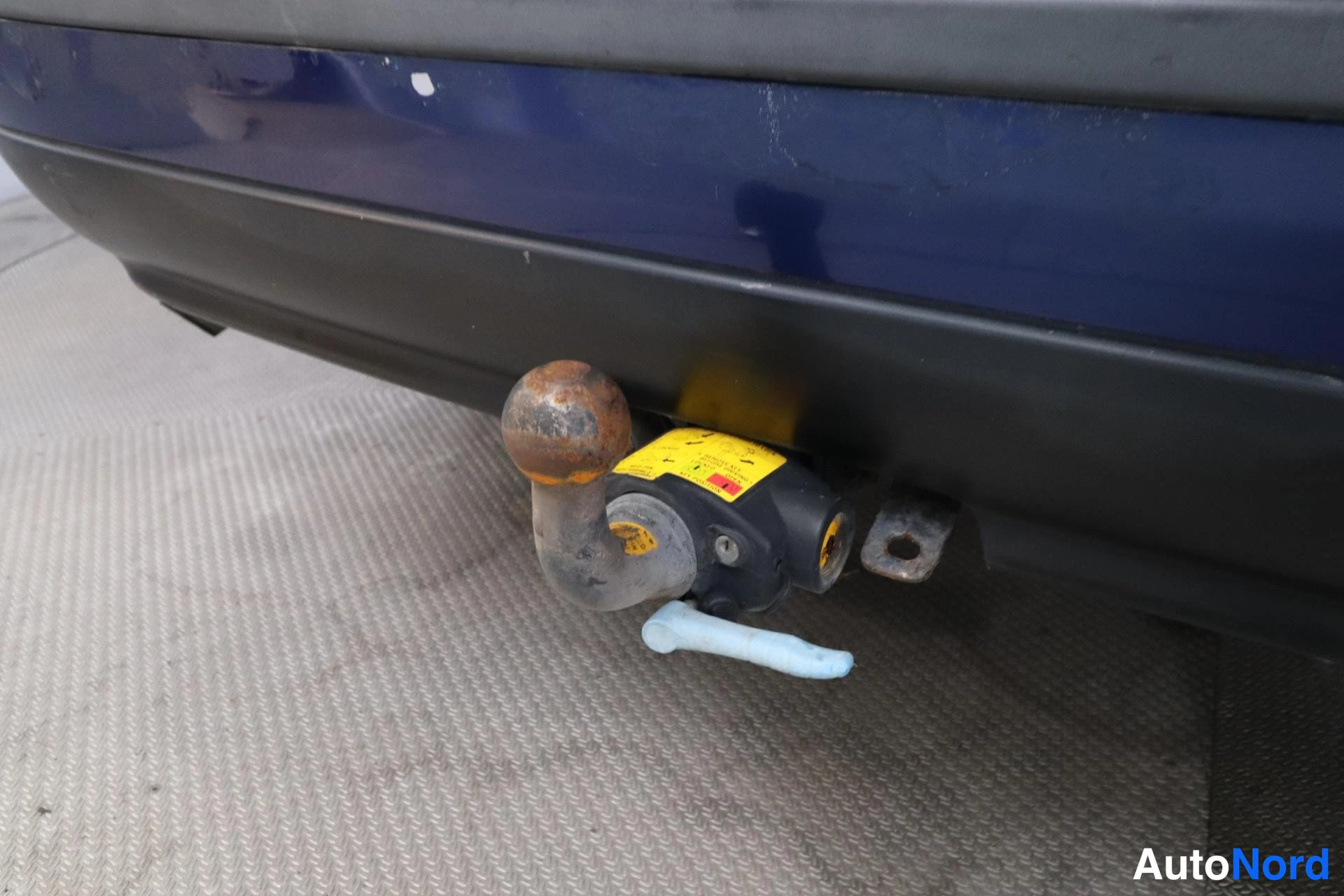 Sininen Volvo V70 2001, yksityiskohta, kuva 24