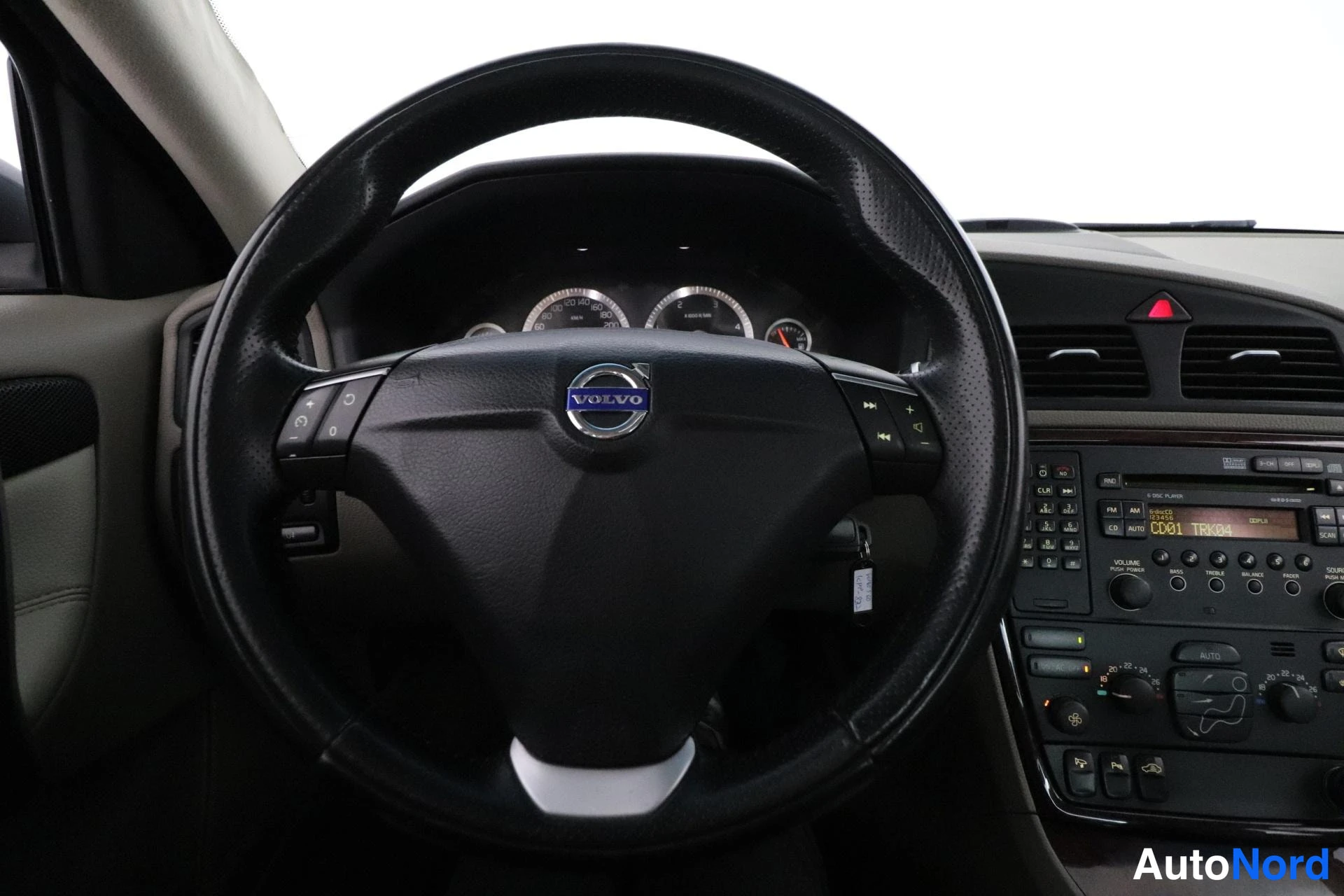 Harmaa Volvo S60 2007, yksityiskohta, kuva 14