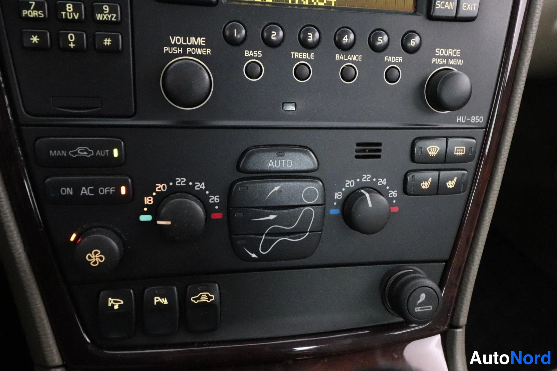 Harmaa Volvo S60 2007, yksityiskohta, kuva 20