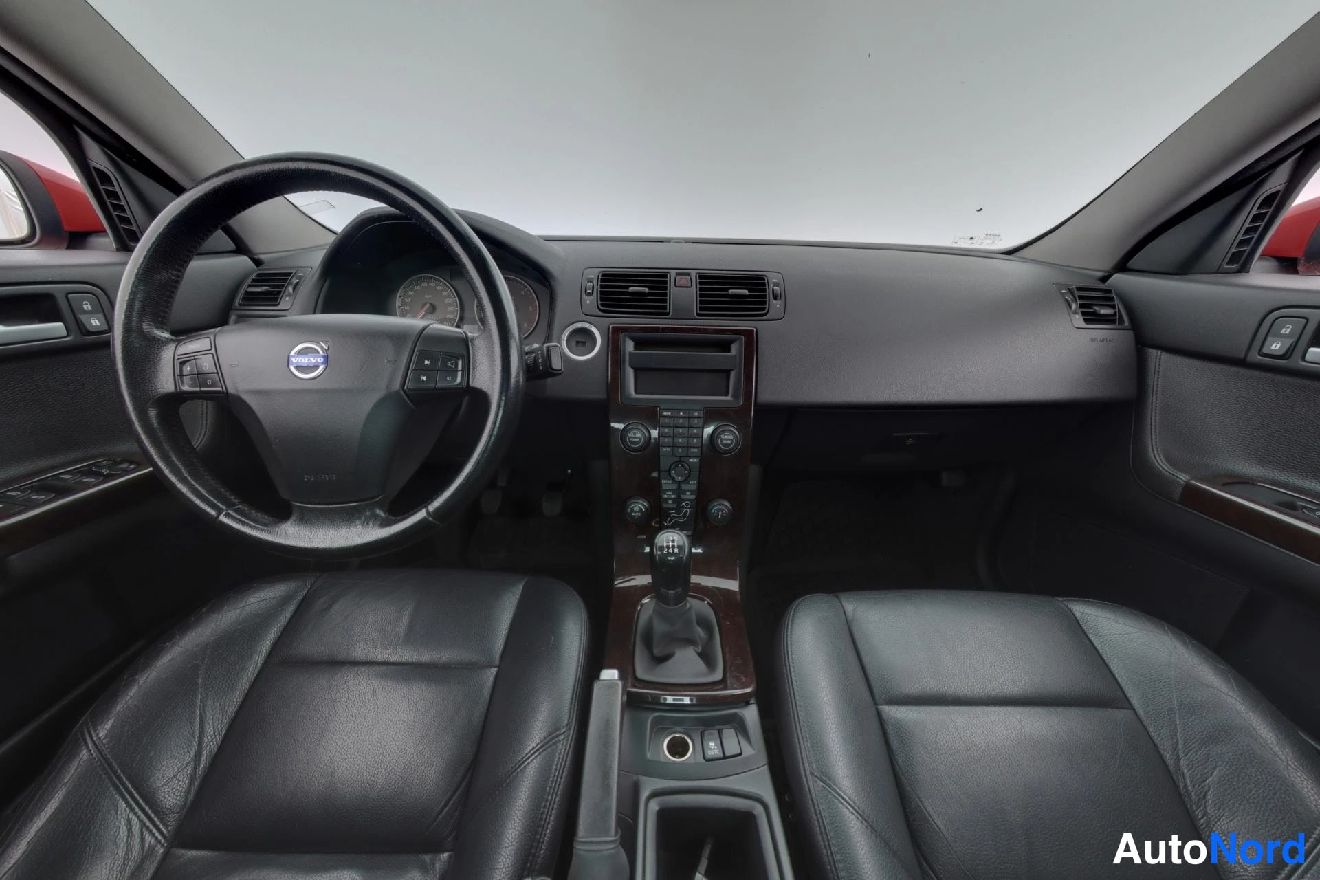 Punainen Volvo S40 2006, kuva 7