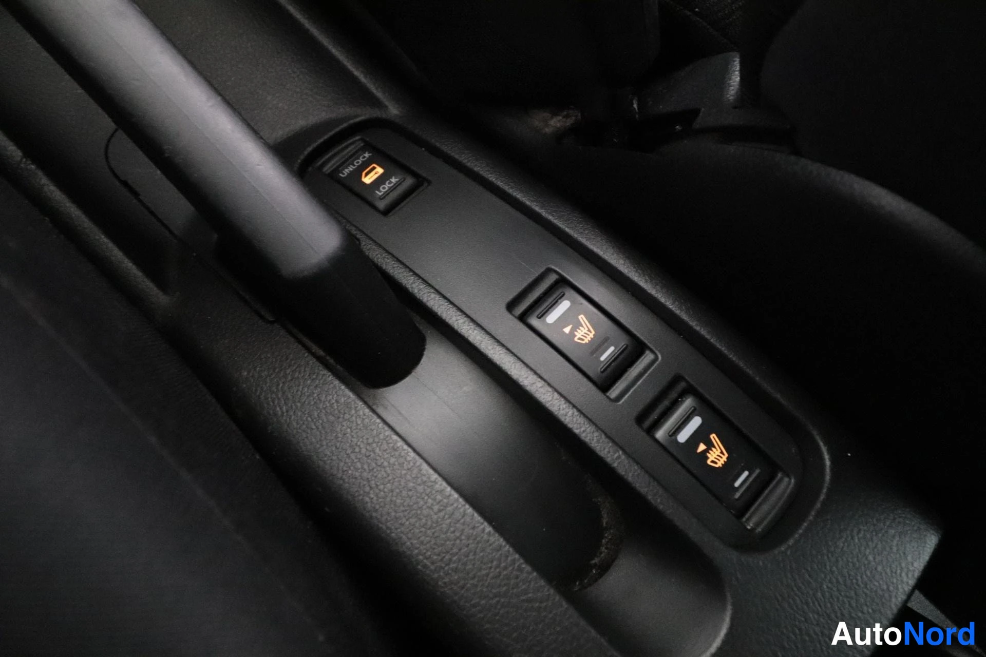 Sininen Nissan Note 2006, yksityiskohta, kuva 19