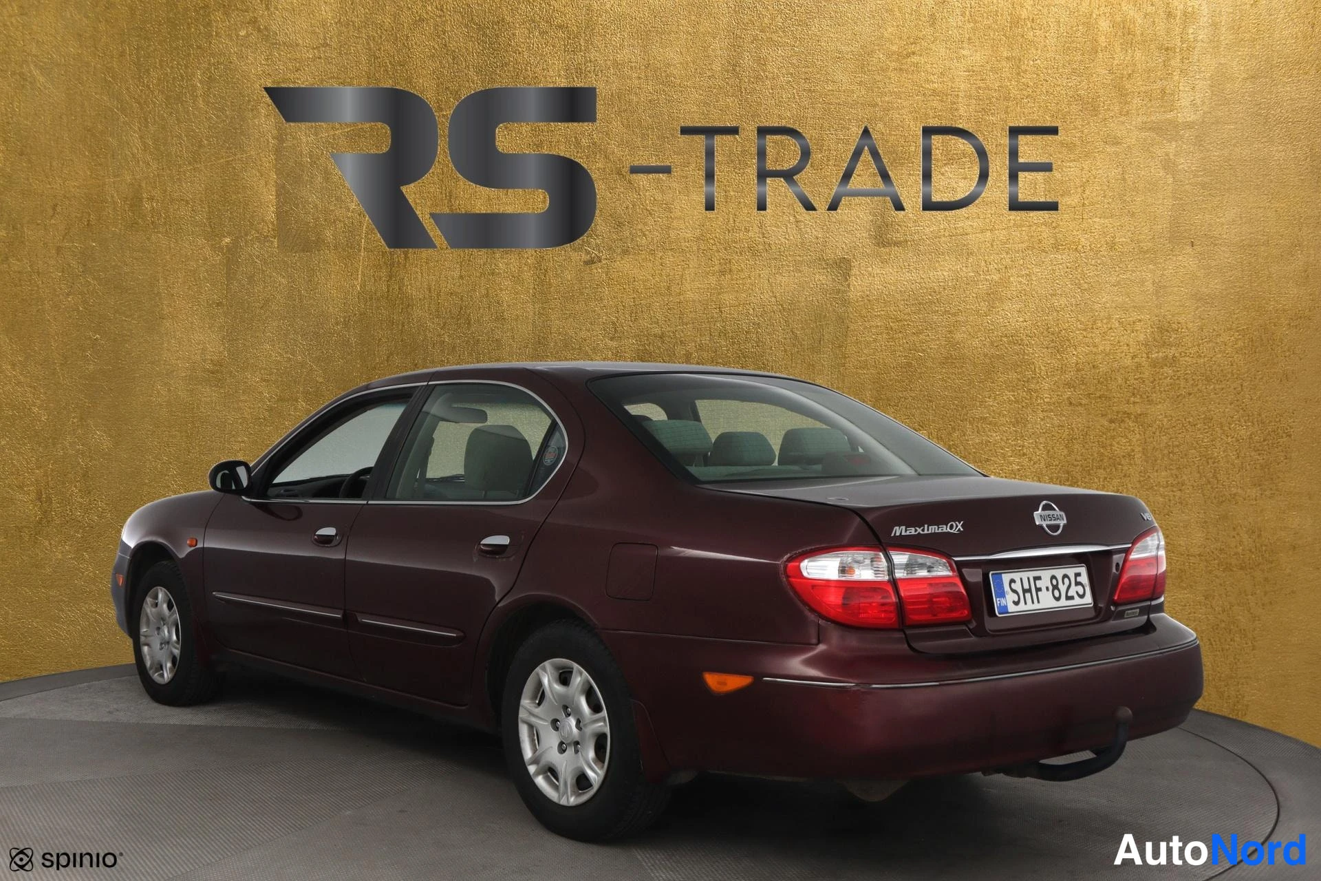 Punainen Nissan Maxima 2002, takaviisto, kuva 5