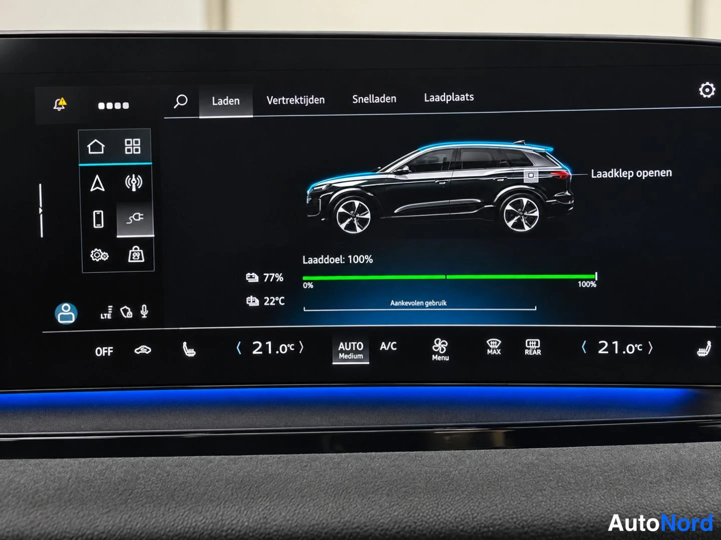 Sininen Audi Q6 e-tron 2025, yksityiskohta, kuva 18
