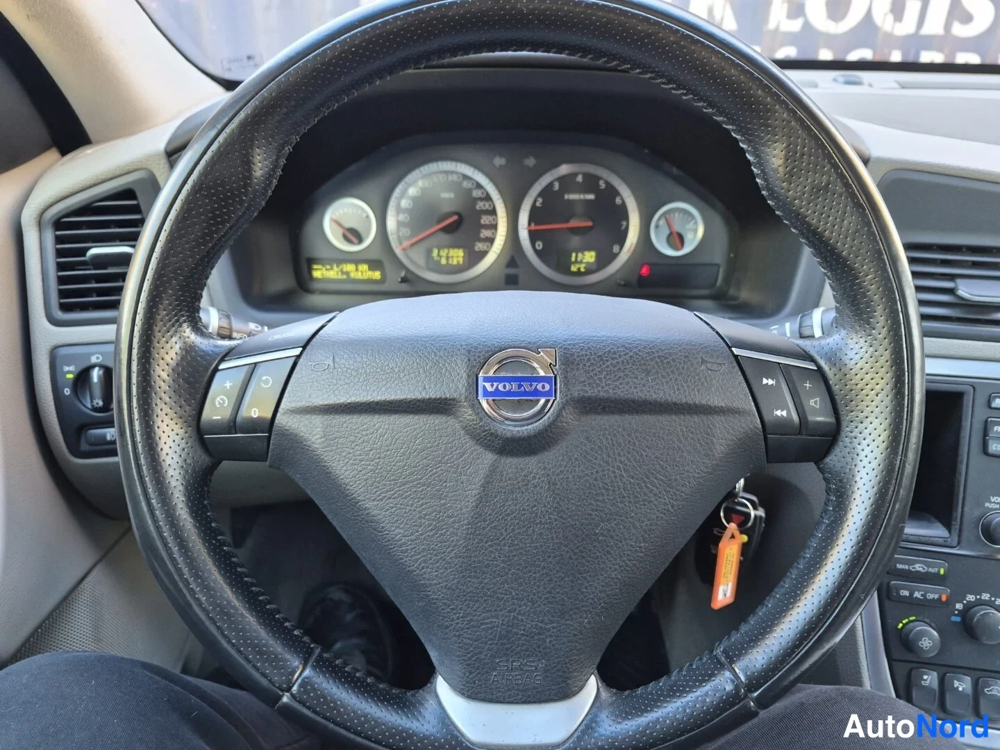 Beige Volvo S60 2006, yksityiskohta, kuva 18