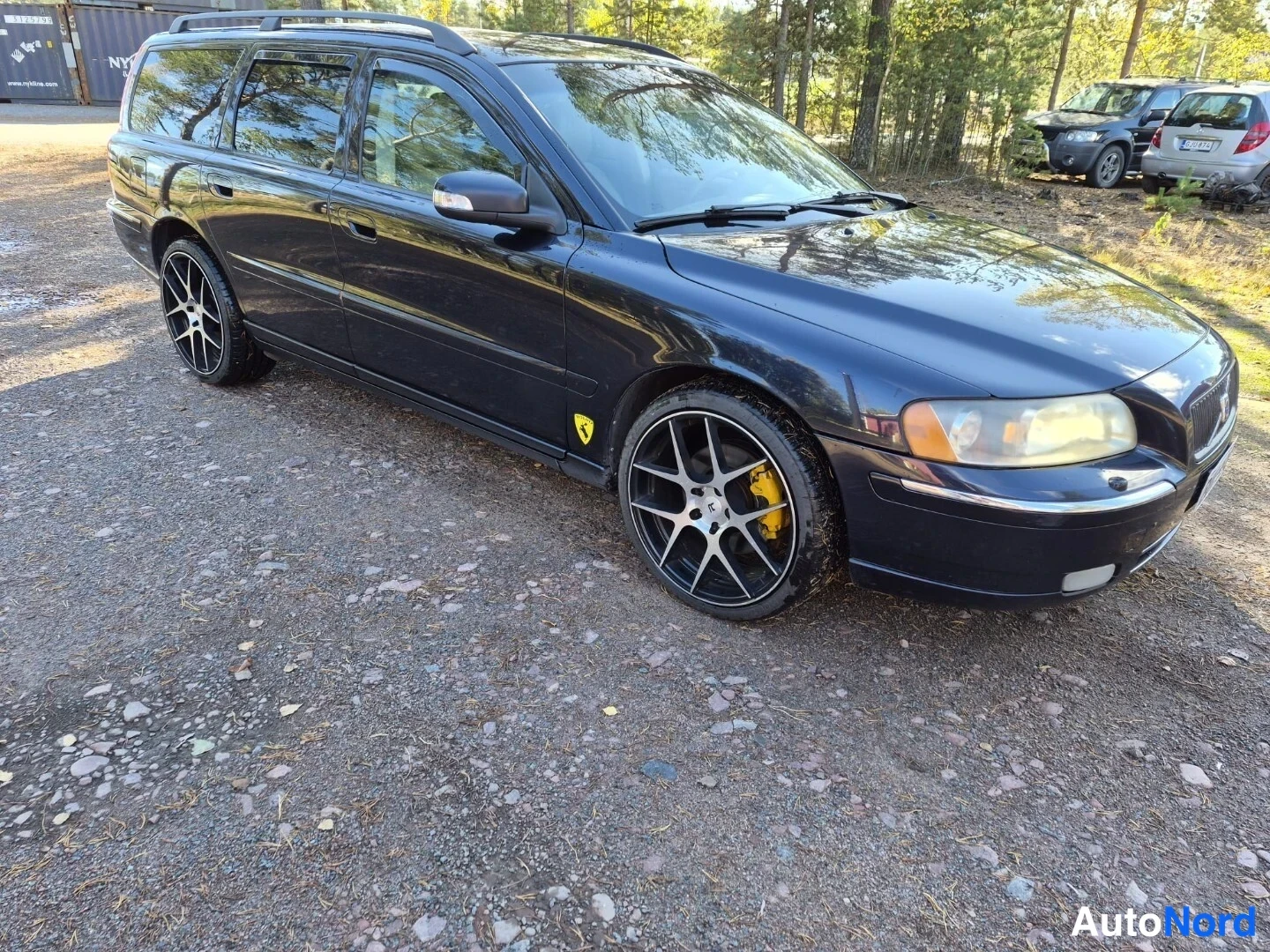 Sininen Volvo V70 2008, etuviisto, keula oikealle, kuva 3
