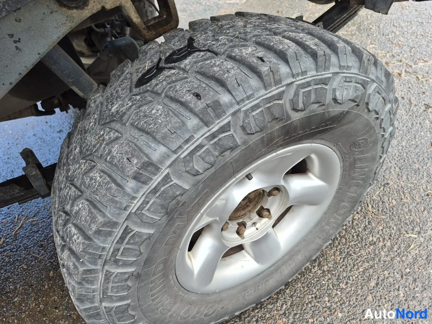 Sininen Toyota Hilux 1990, yksityiskohta, kuva 29