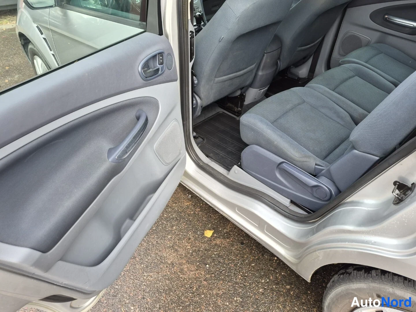 Hopea Ford S-MAX 2007, takaistuimet, kuva 15