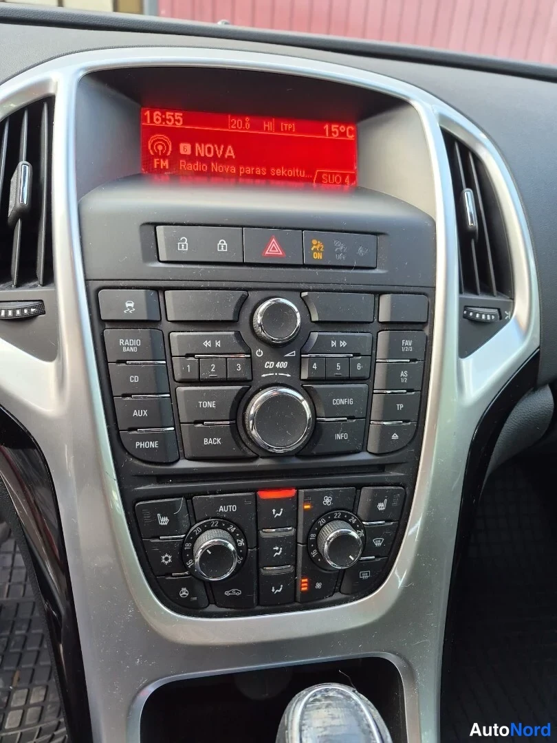 Harmaa Opel Astra SPORTS TOURER 2011, yksityiskohta, kuva 28