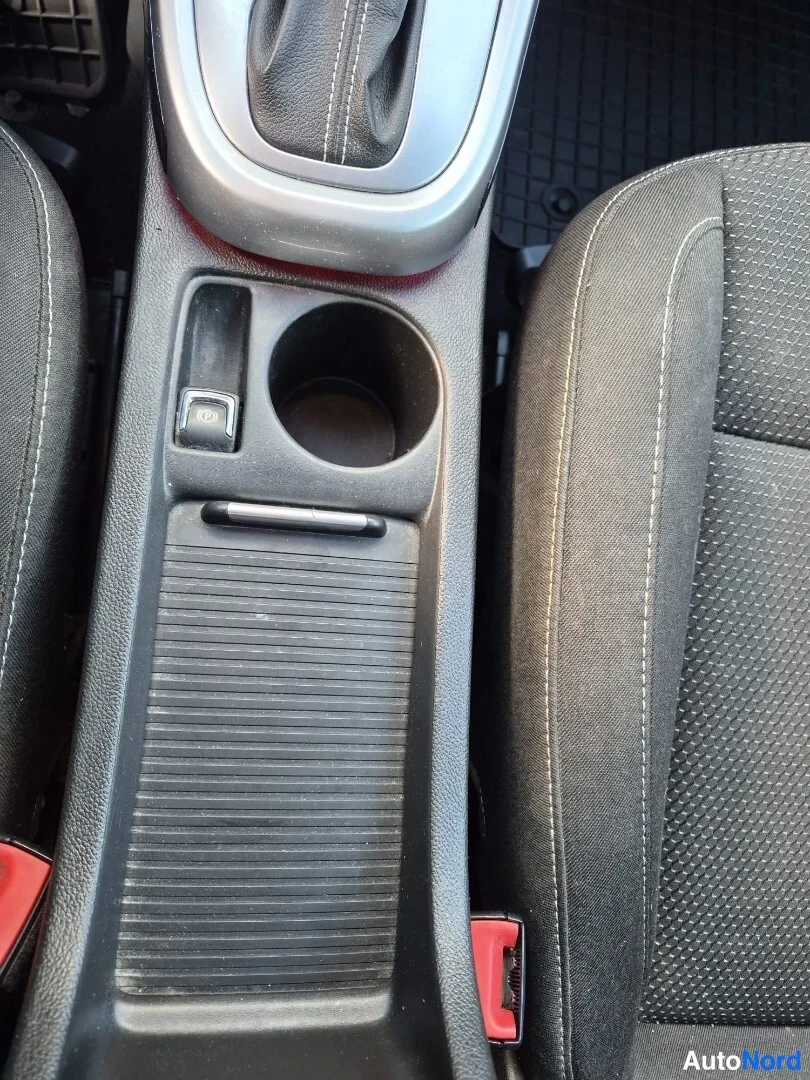 Harmaa Opel Astra SPORTS TOURER 2011, yksityiskohta, kuva 25