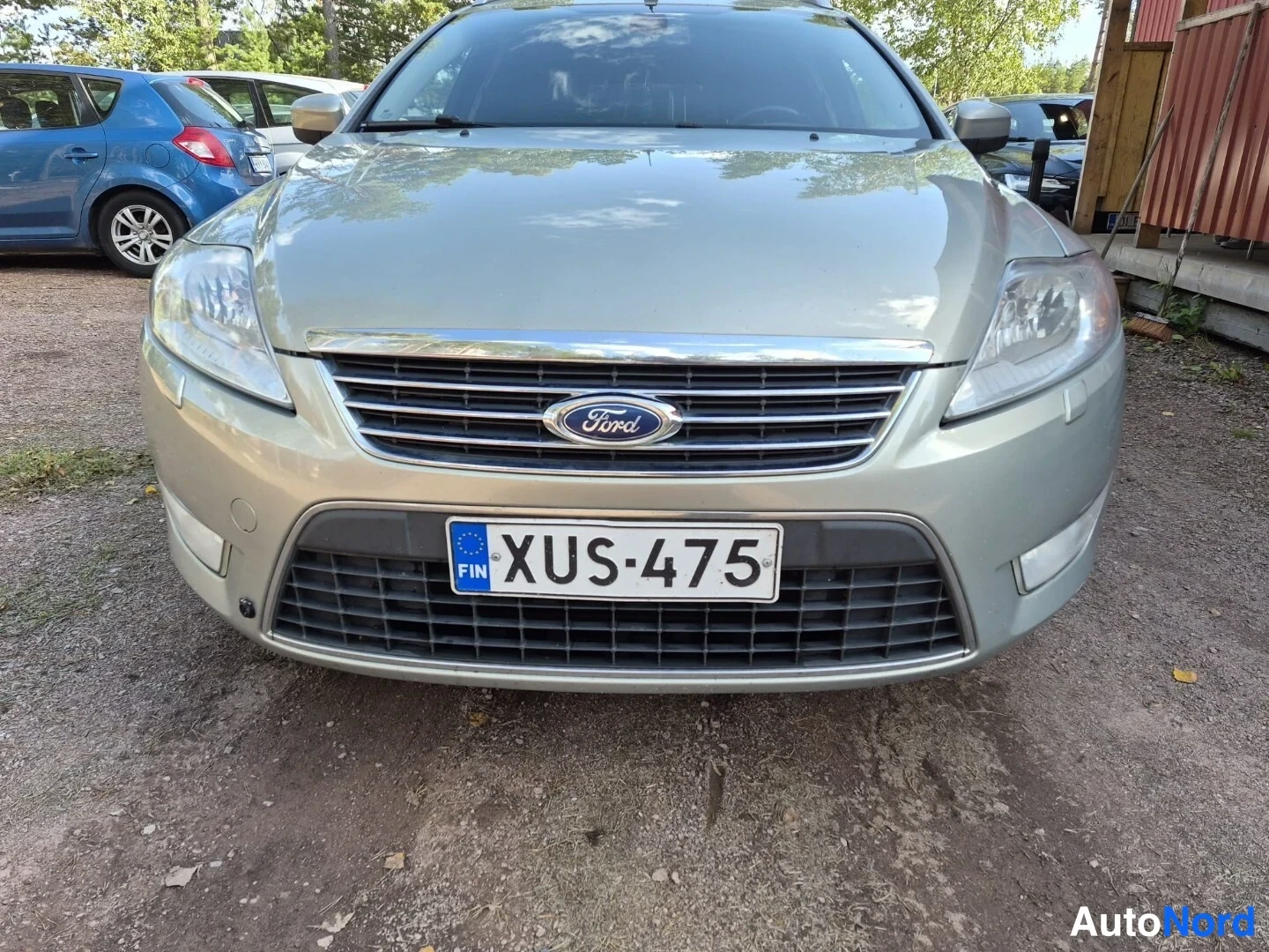 Beige Ford Mondeo 2009, edestä, kuva 4