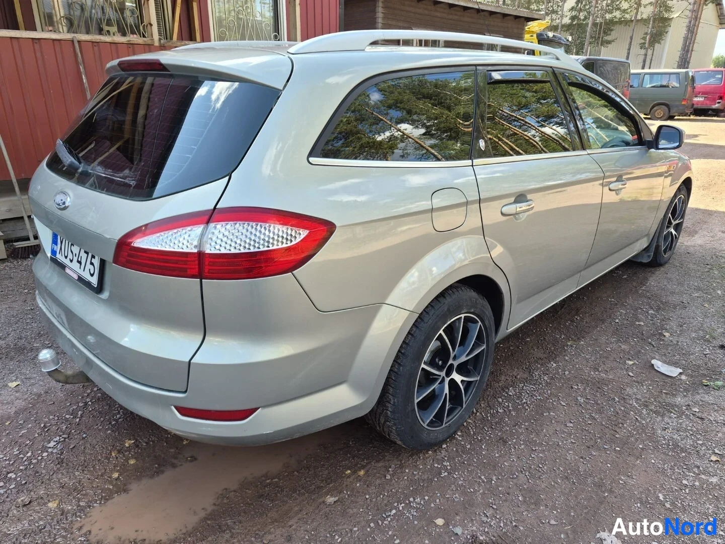 Beige Ford Mondeo 2009, takaviisto, kuva 5