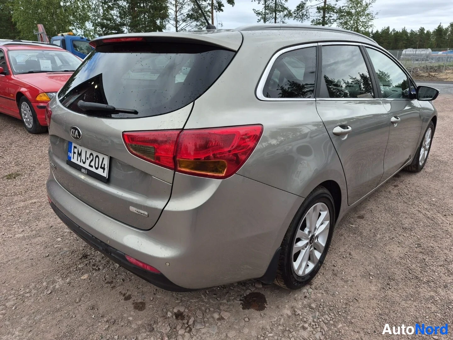 Harmaa Kia Ceed 2017, takaviisto, kuva 8