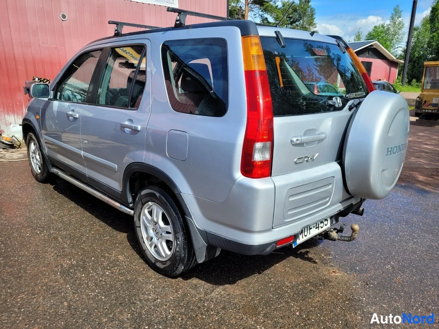 Silver Honda CR-V 2002, snett bakifrån, bild 8