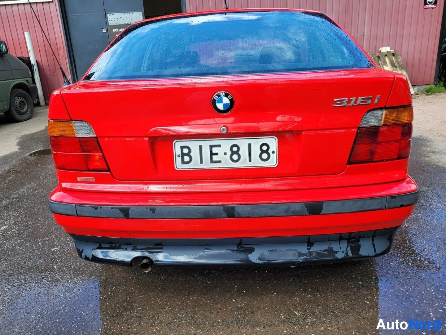 Red BMW 316i 1997, rear, photo 8