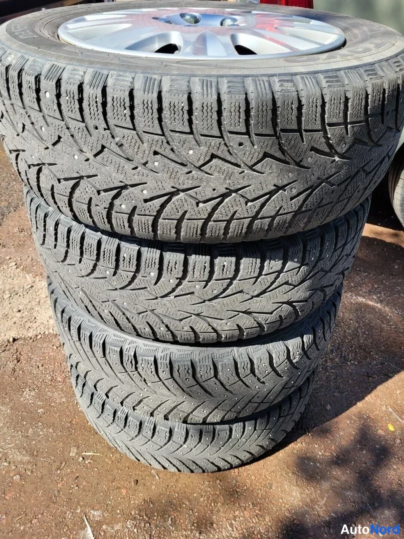 Sininen Kia Ceed 2011, yksityiskohta, kuva 26