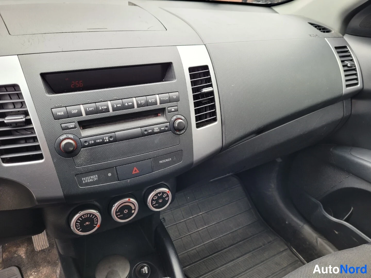 Sininen Peugeot 4007 2007, ohjaamo, kuva 10