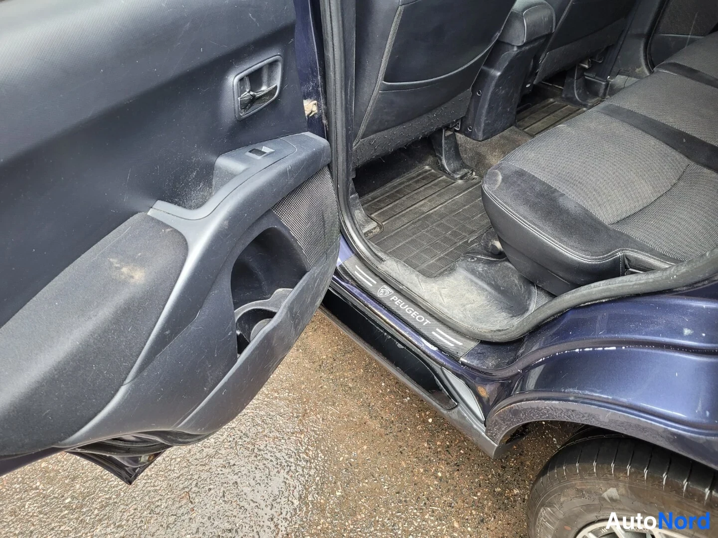 Sininen Peugeot 4007 2007, takaistuimet, kuva 13