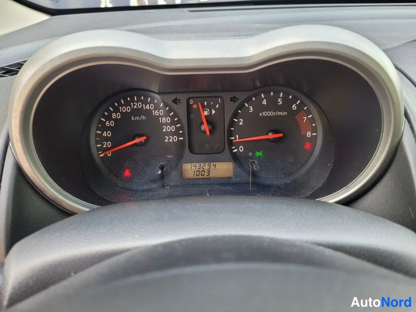 Hopea Nissan Note 2008, yksityiskohta, kuva 18