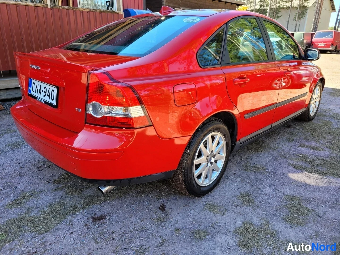 Punainen Volvo S40 2006, takaviisto, kuva 7