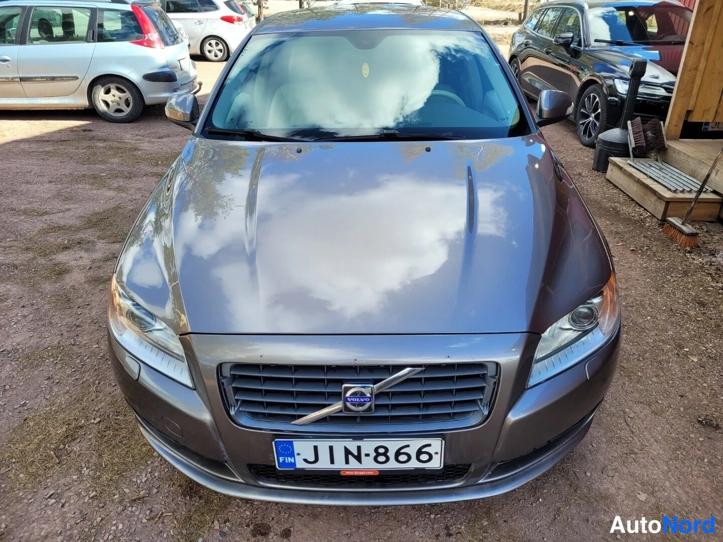 Beige Volvo S80 2006, edestä, kuva 5