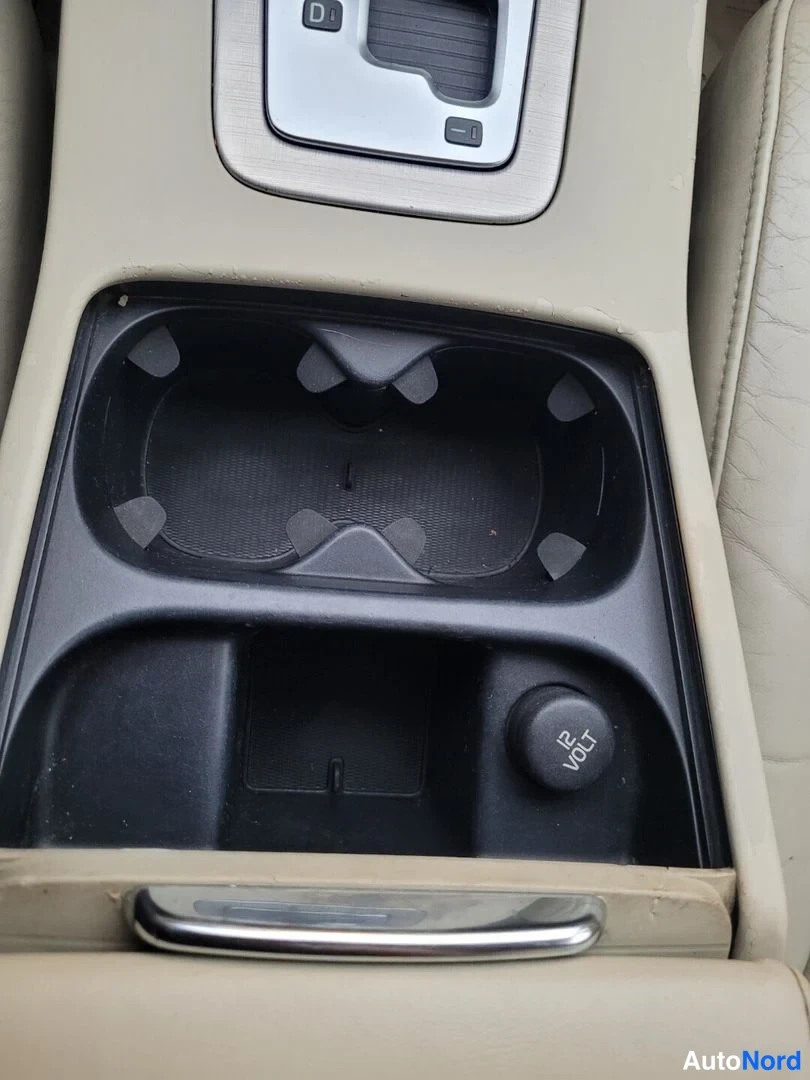 Beige Volvo S80 2006, yksityiskohta, kuva 31