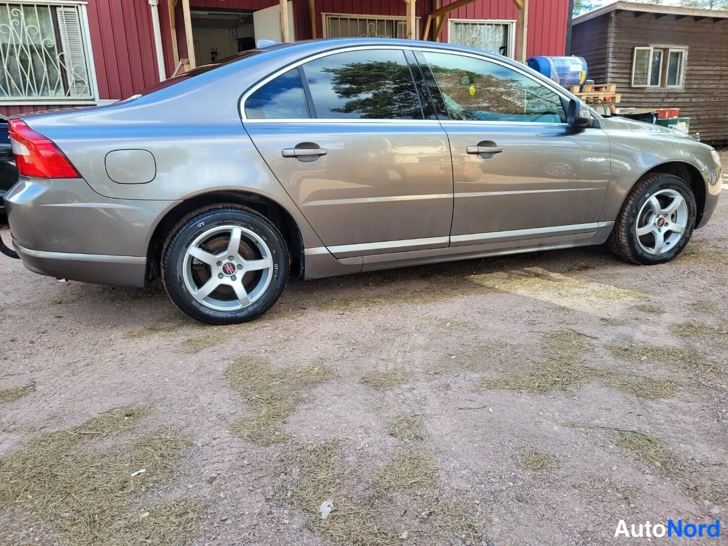 Beige Volvo S80 2006, takaviisto, kuva 8