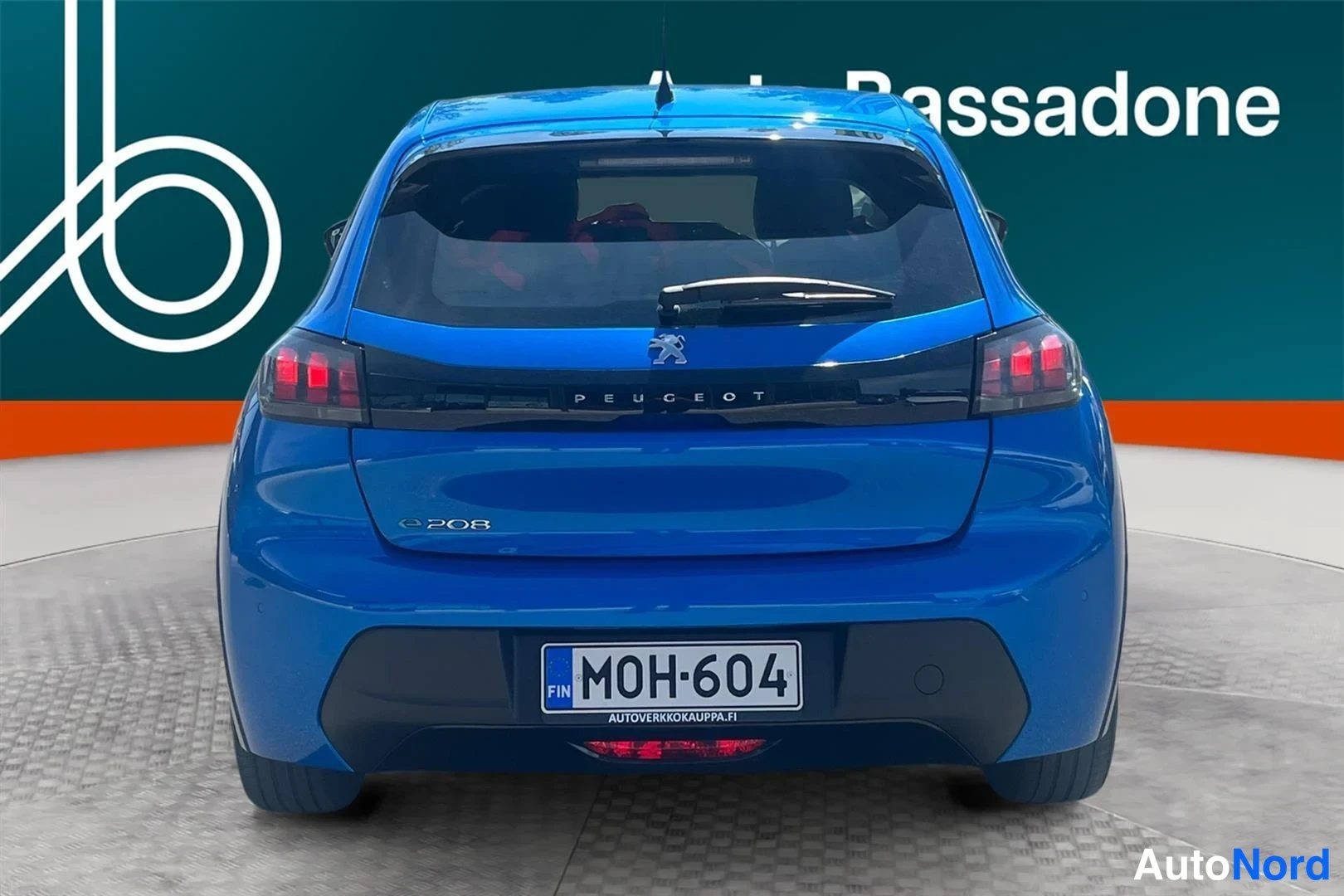 Sininen Peugeot e-208 2022, takaa, kuva 8